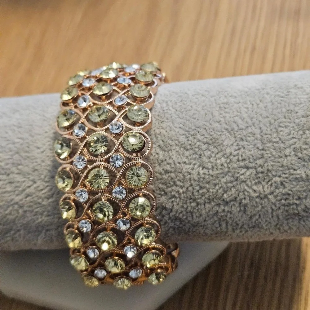Gold Tone Filigree Yellow White Rhinestone Hinged Cuff Bracelet Crystal Glam